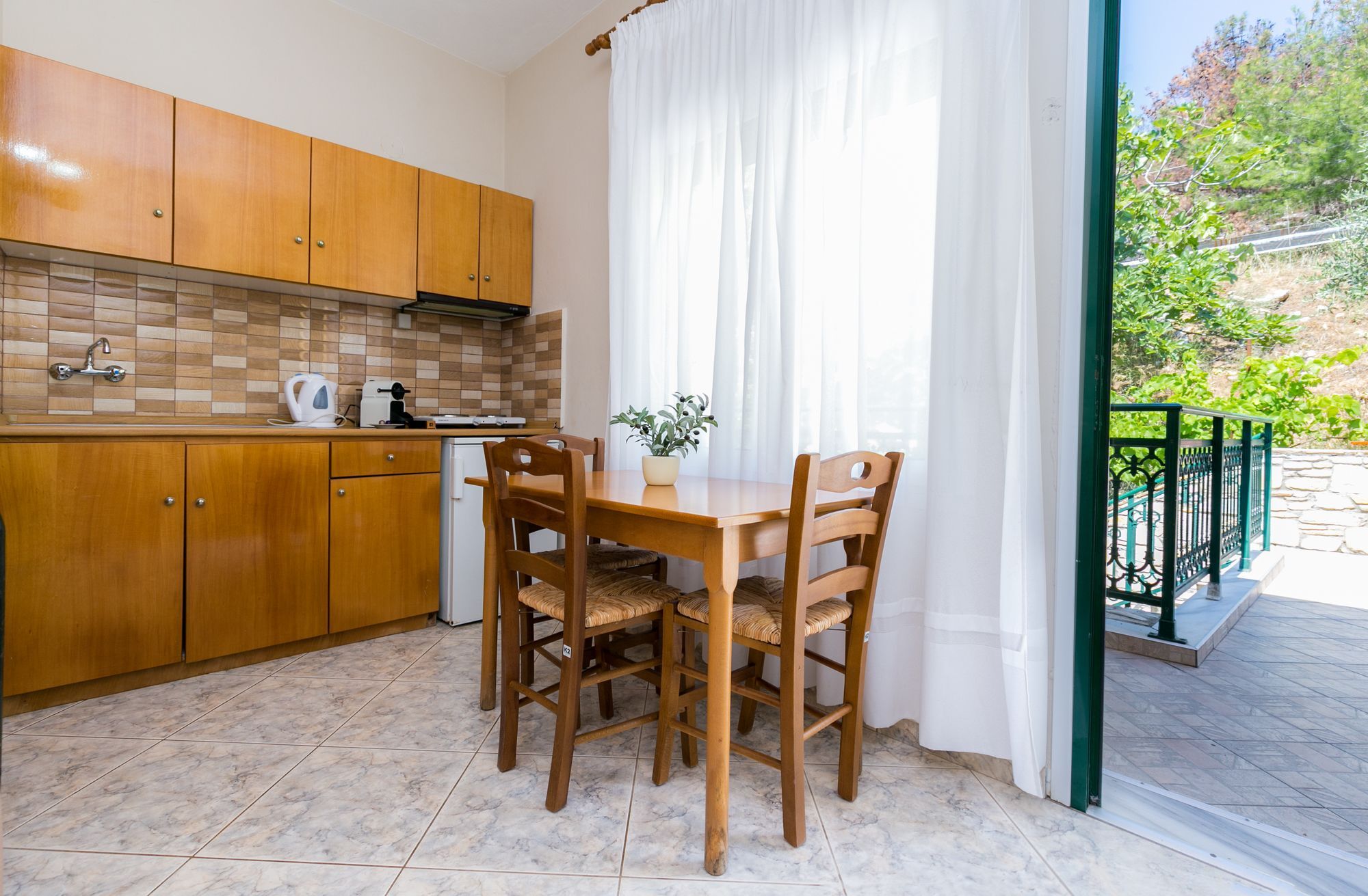 Petra Mare Apartment Thimonia Exterior photo